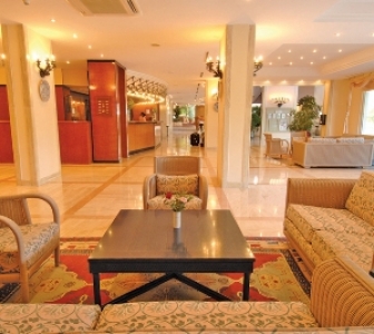 Akka Alinda Hotel