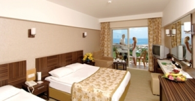 Sherwood Breezes Resort Hotel