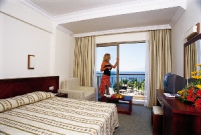 Falcon Club Hotel