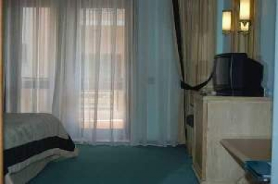 Club Boran Mare Beach Hotel