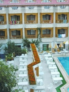 Mr. Crane Hotel