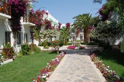 Sardunya & Petunya Club Hotel