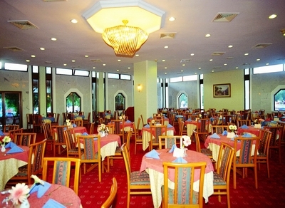 Ozkaymak Marina Hotel
