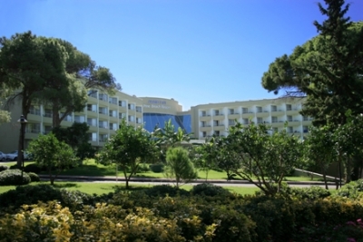 Maritim Pine Beach Resort