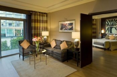 Calista Luxury Resort Hotel