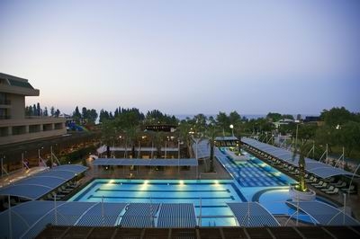 Crystal De Luxe Resort & Spa