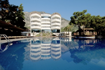 Catamaran Resort Hotel
