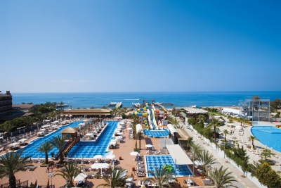 Quattro Beach Spa & Resort